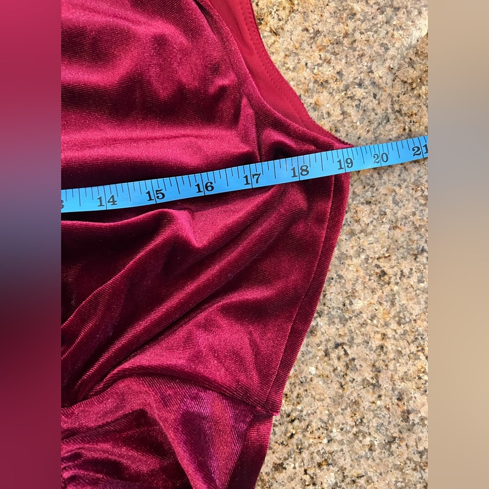 CoMMENSE Sleeveless Side Slit Velvet Mock Neck Maxi Dress NWT - Burgundy Large - Picture 8 of 11